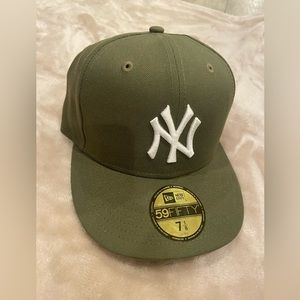 Yankees Fitted